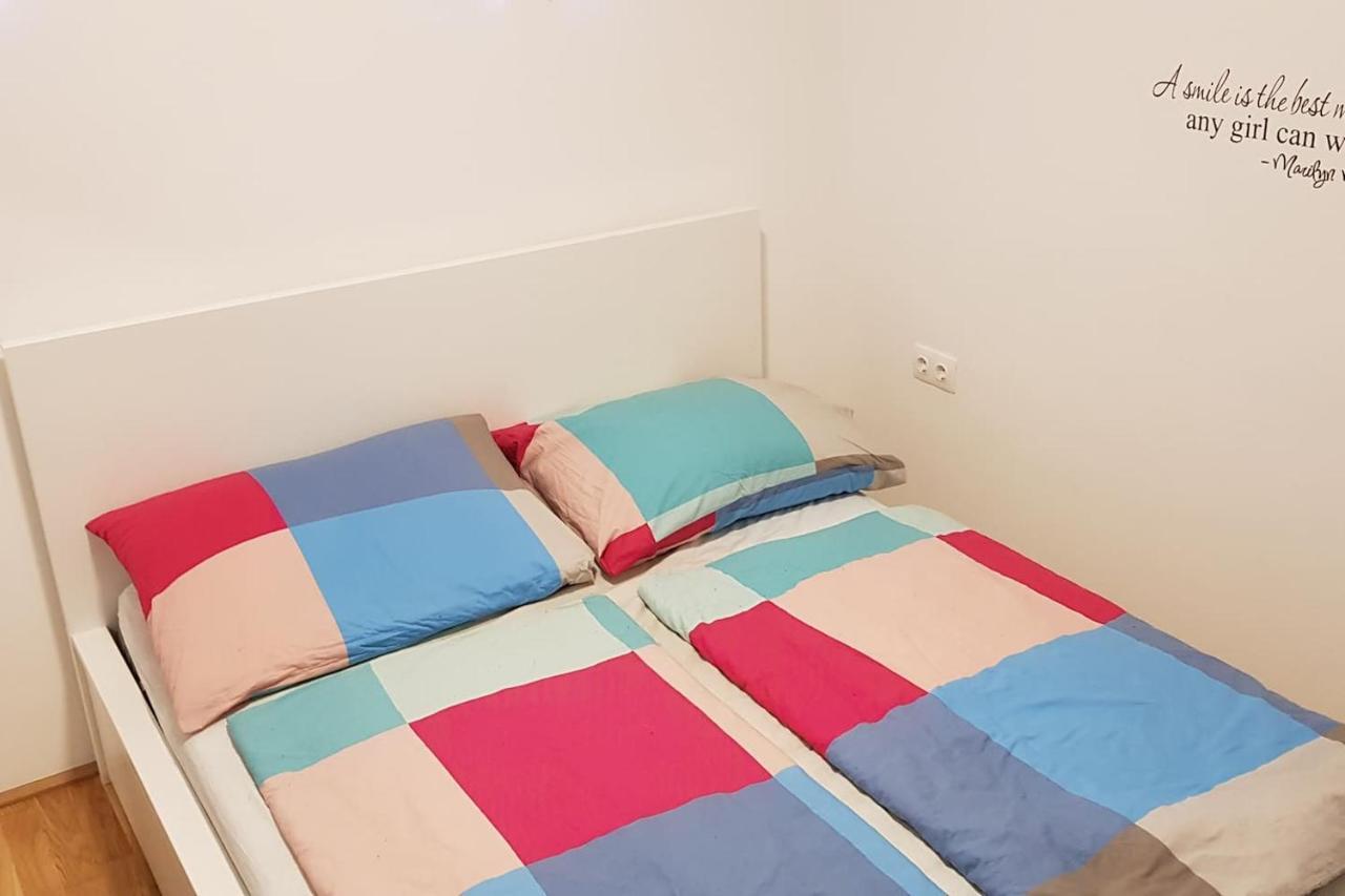Trendy Danube Apartment - Close To Un ウィーン エクステリア 写真