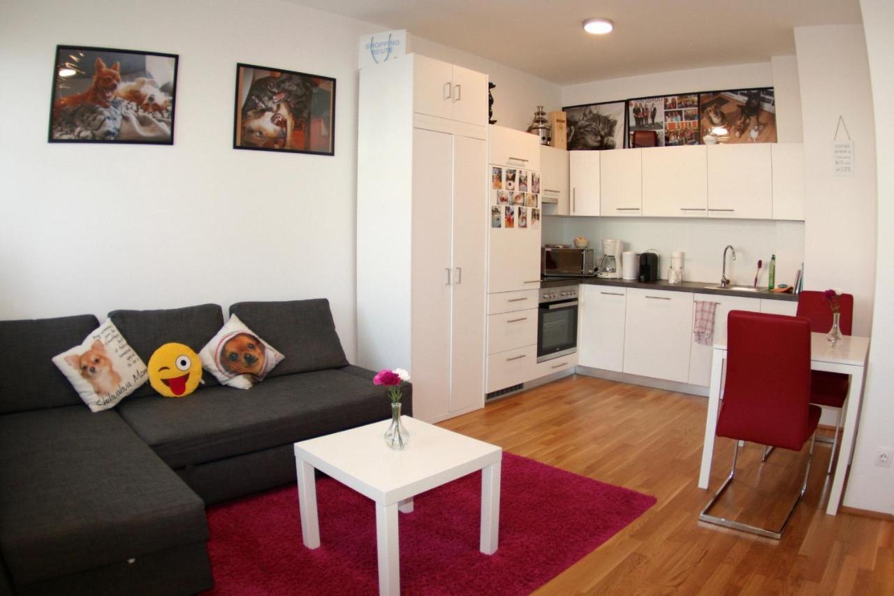 Trendy Danube Apartment - Close To Un ウィーン エクステリア 写真